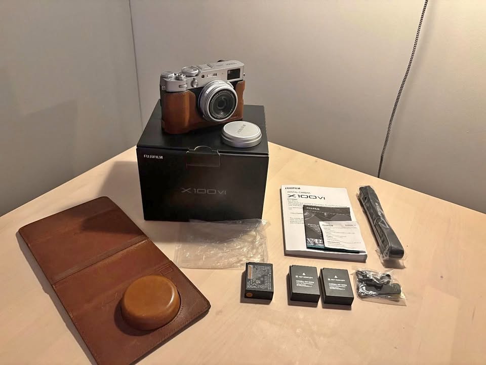 Fujifilm X100VI Digital Camera, Silver - Boxed with Extras