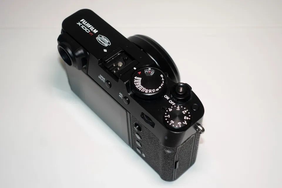 Fujifilm X100VI - Like New