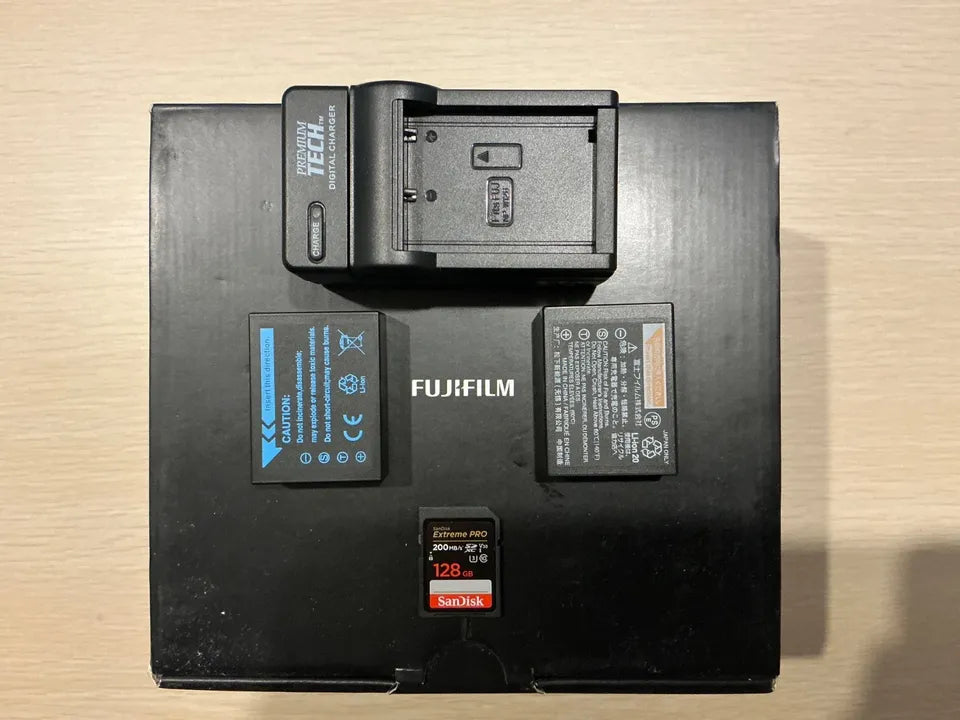 Fujifilm X100VI 40.2 MP Digital Camera Silver USA MODEL