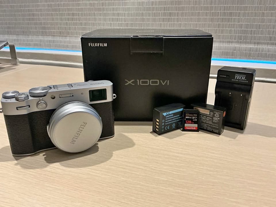 Fujifilm X100VI 40.2 MP Digital Camera Silver USA MODEL